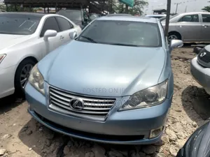 Lexus ES 350 2010 Blue
