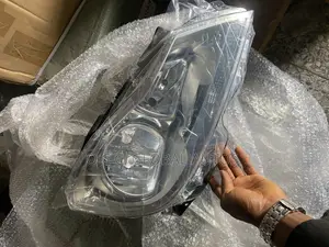 Headlamp 204 C-Class 013