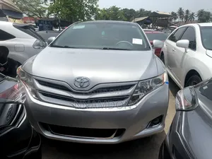 Toyota Venza V6 2009 Silver
