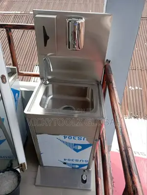 Foot Operated Automatic Hand Washer Dispenser Luxury
