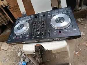 Pioneer DDJ Sb3 Dj Controller