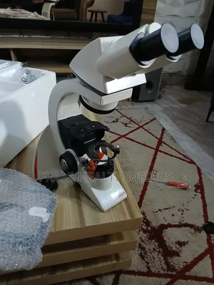 Dm1000led Microscope Leica