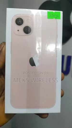 New Apple iPhone 13 256 GB Pink