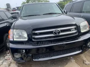 Toyota Sequoia 2004 Black