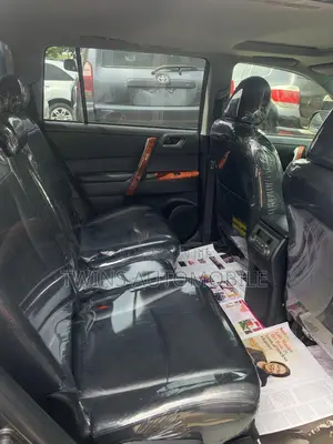 Toyota Highlander Limited 2009 Gray