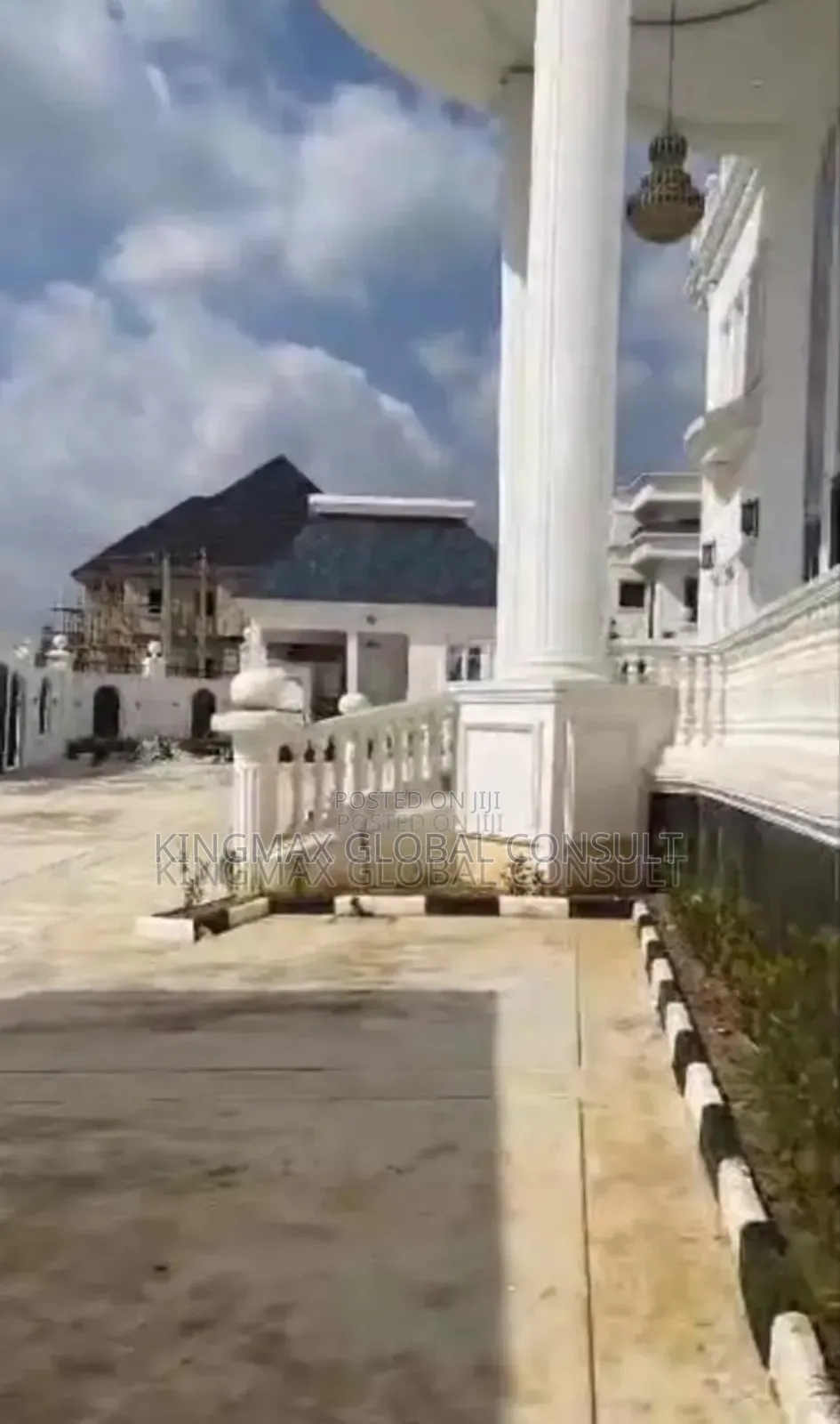 6bdrm Maisonette in Guzape District for sale