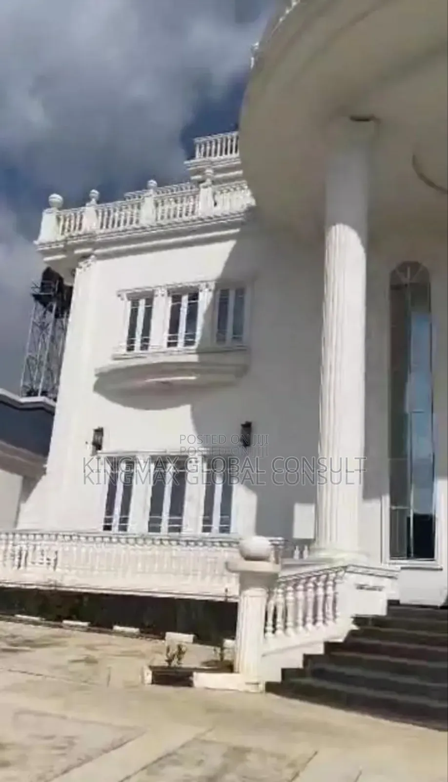 6bdrm Maisonette in Guzape District for sale