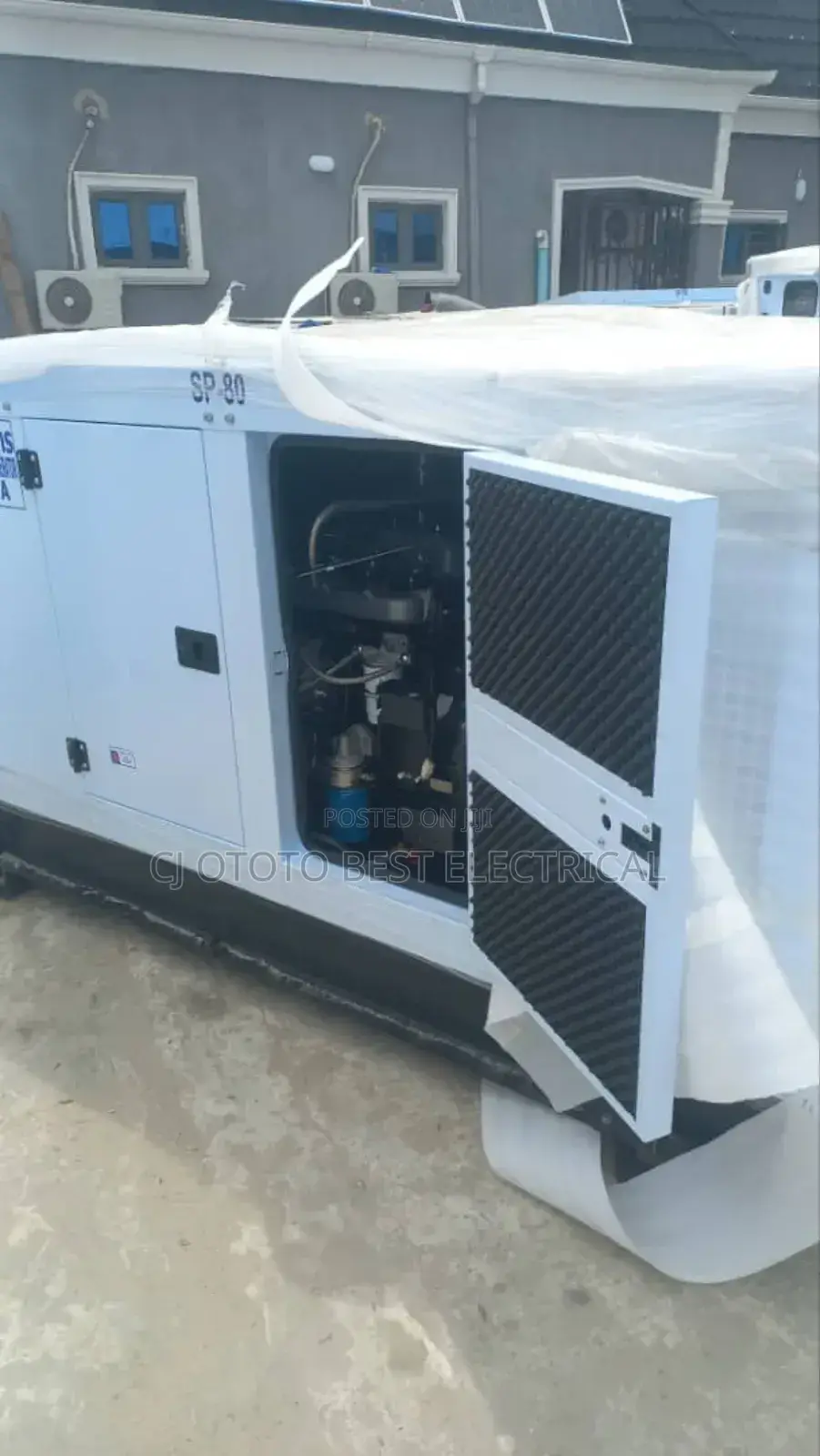 80kva Perkins Generator Soundproof, England Engine