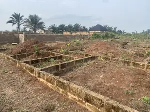 18bdrm Block of Flats in Benin City for sale