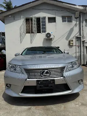 Lexus ES 350 FWD 2014 Silver