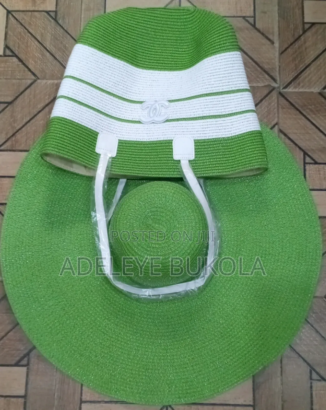 Quality Beach Bag With Hat