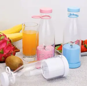 Mini Wine Bottle Juicer 420ml Portable Stirring
