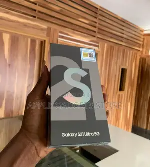 New Samsung Galaxy S21 Ultra 5G 128 GB Black
