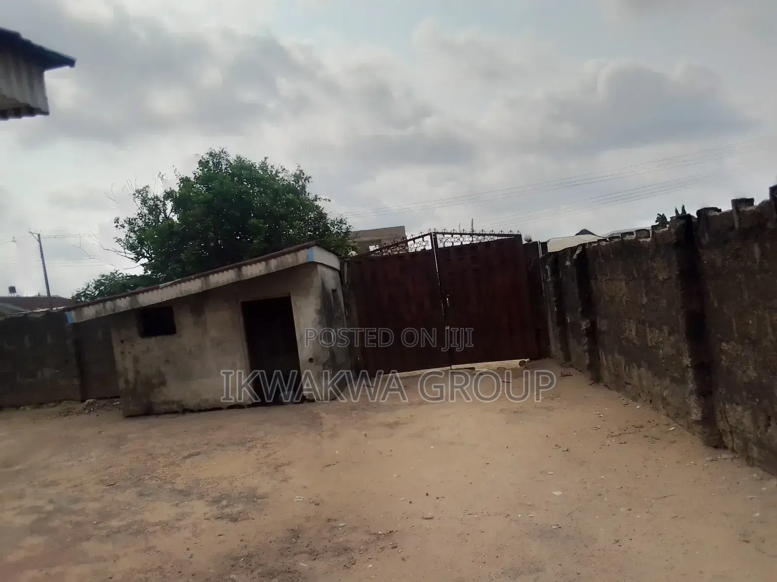 2bdrm Block of Flats in Ndokwa West for sale