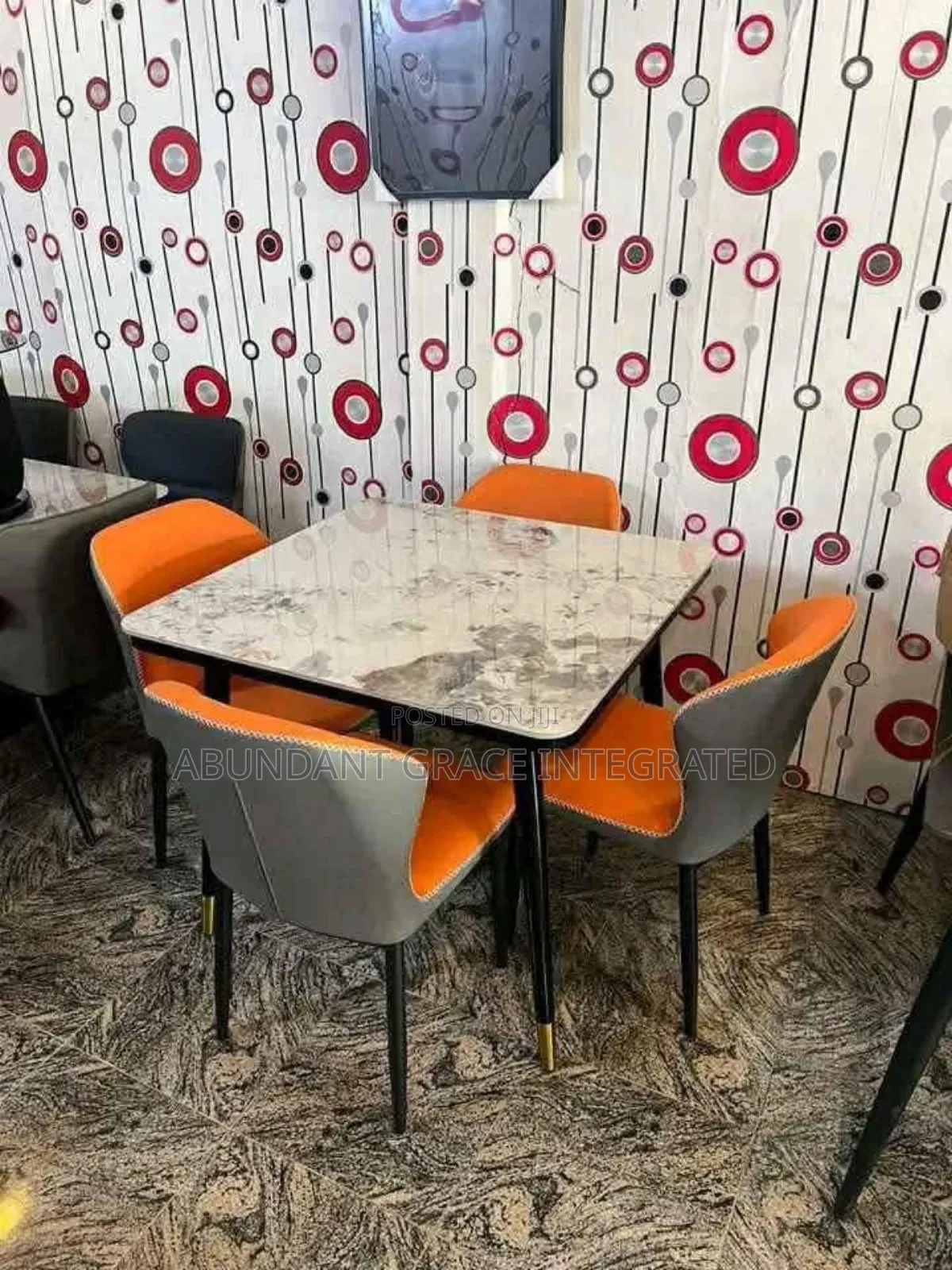 Marble Dinning Table for 4 People.