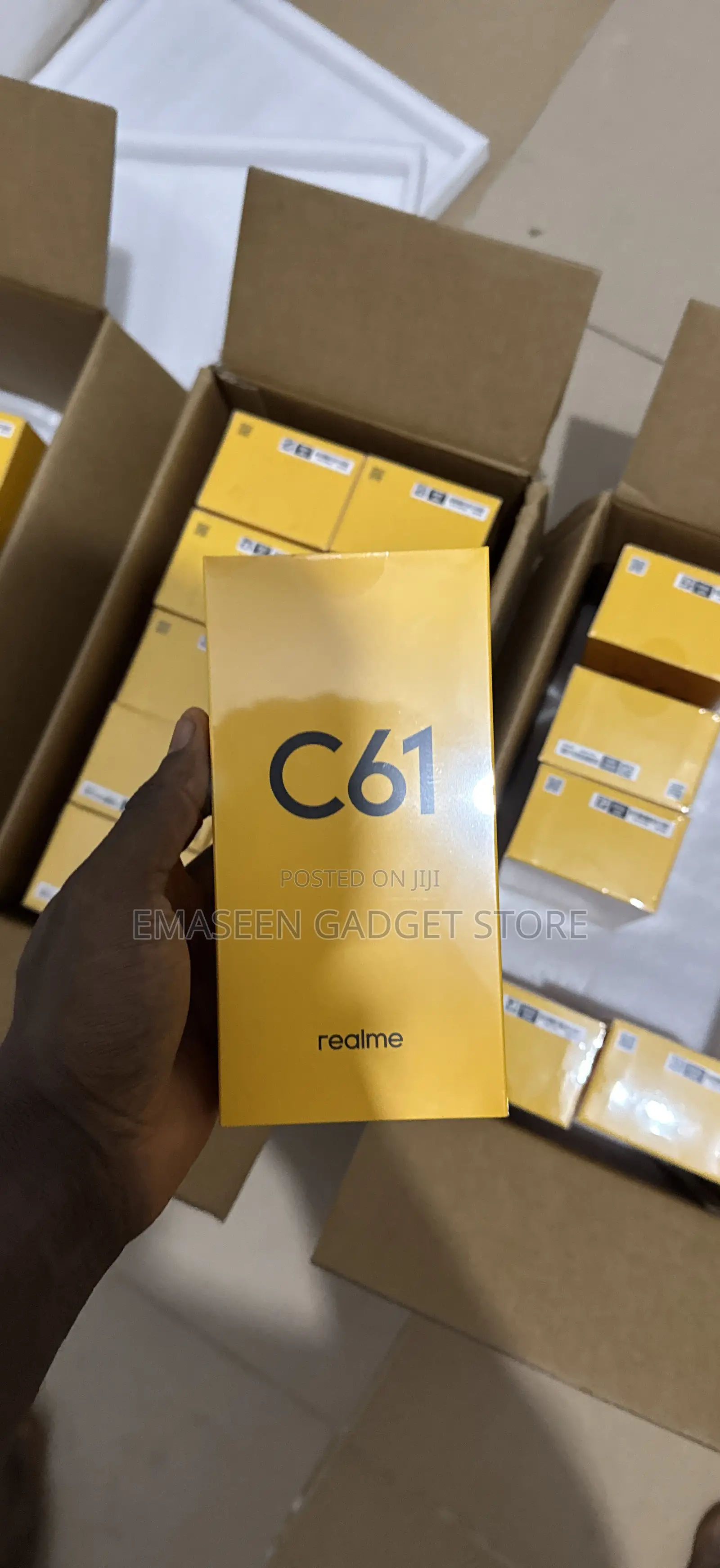 New Realme C61 256 GB Gold