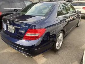 Mercedes-Benz C300 Luxury 4Matic Sedan AWD (3.5L 6cyl 7A) 2013 Blue