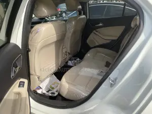 Mercedes-Benz GLA-Class 2017 White
