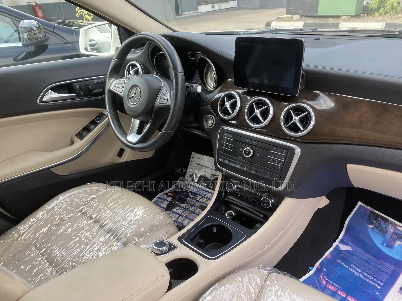 Mercedes-Benz GLA-Class 2017 White