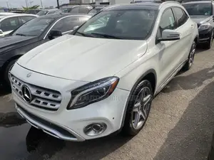Mercedes-Benz GLA-Class 2017 White
