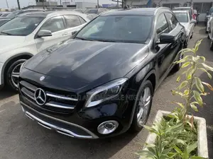 Mercedes-Benz GLA-Class 2018 Black