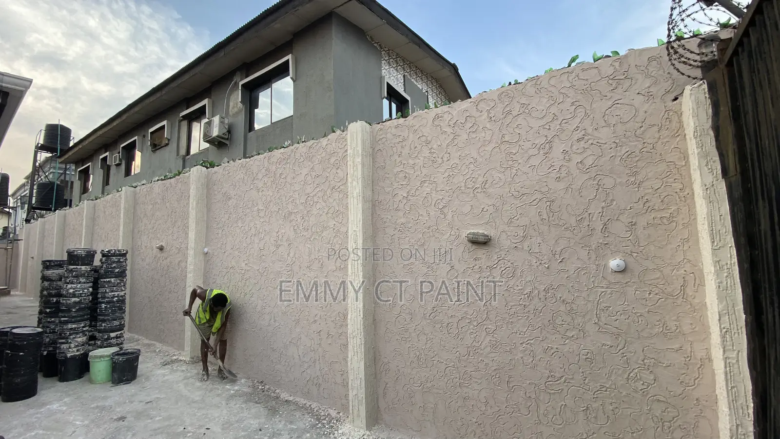 Gravaito Paint