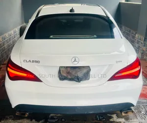 Photo - Mercedes-Benz CLA-Class 2014 White