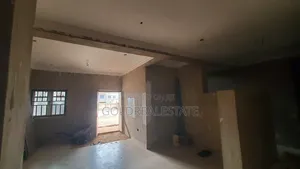 16bdrm Maisonette in City College, Karu for sale