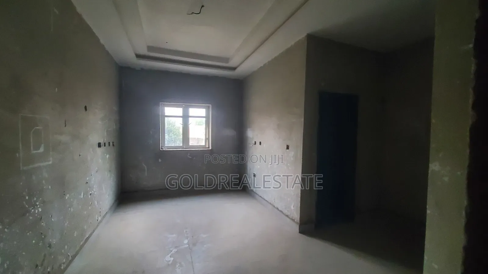 16bdrm Maisonette in City College, Karu for sale