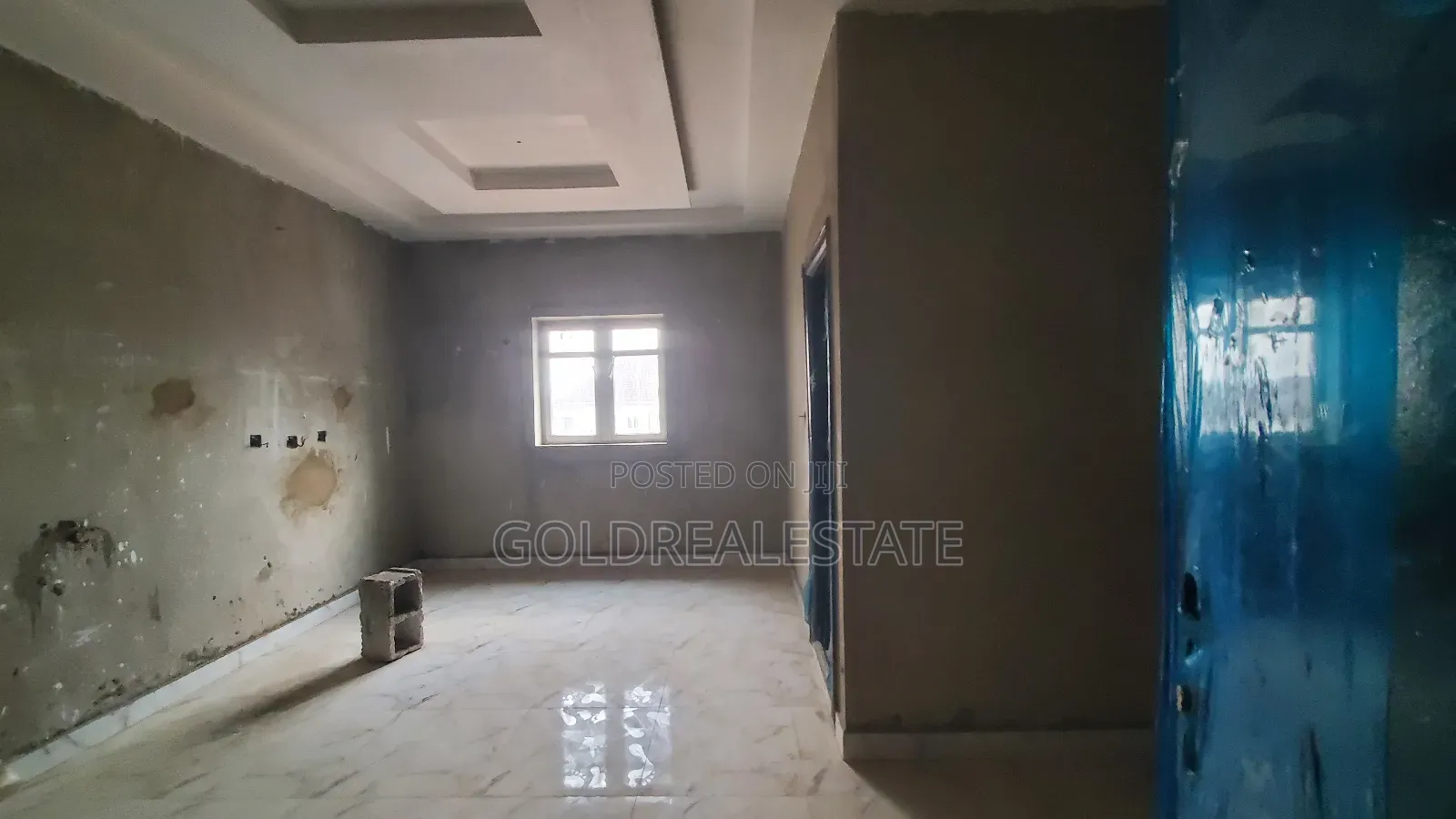 16bdrm Maisonette in City College, Karu for sale