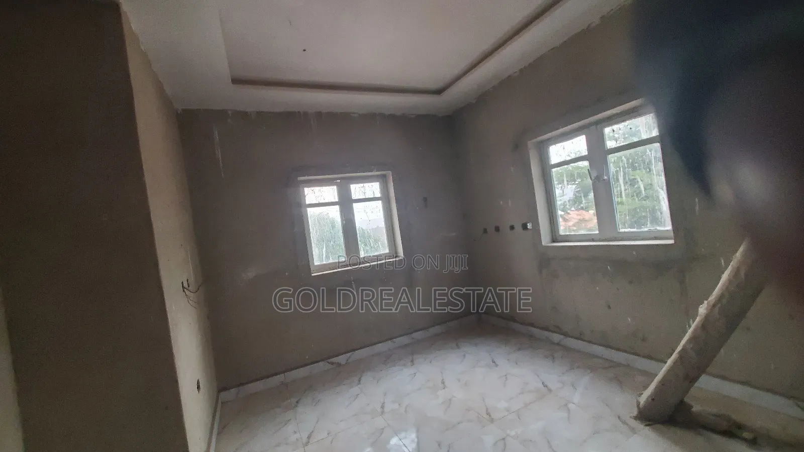 16bdrm Maisonette in City College, Karu for sale
