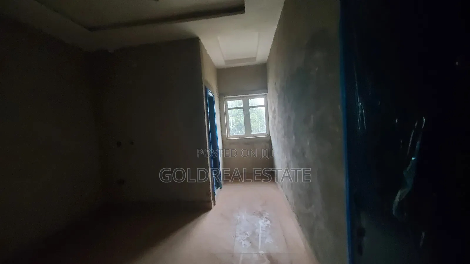 16bdrm Maisonette in City College, Karu for sale