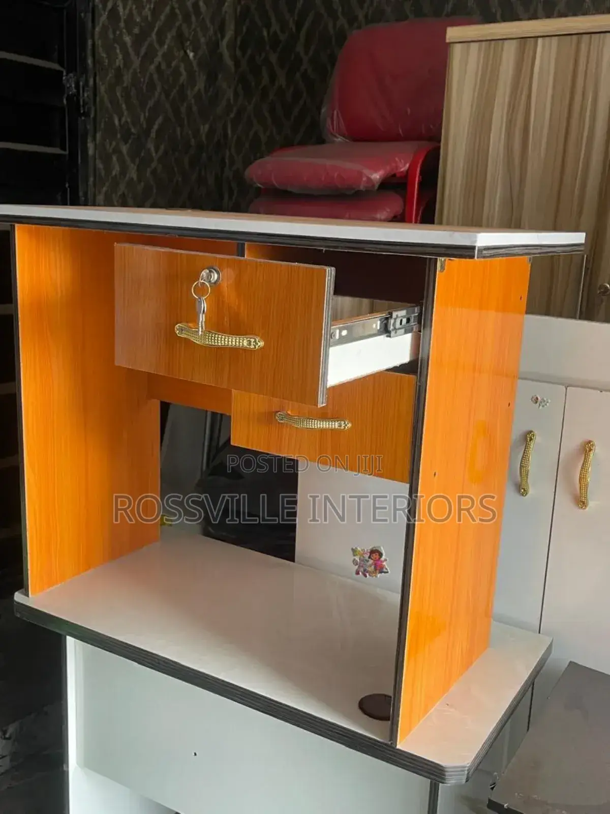 Compact 3ft Office Table