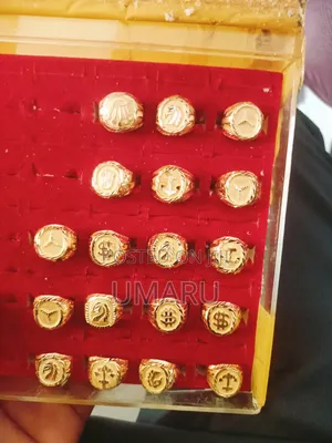 Italy Gold 750 18kaarat Puer Gold Available