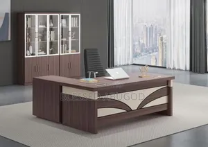 Complete Set of Office Desk With Executive Office Chair