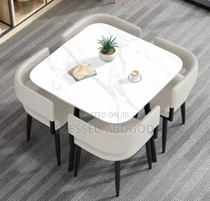 Complete Set of New Design Dining Table With 4 Chair