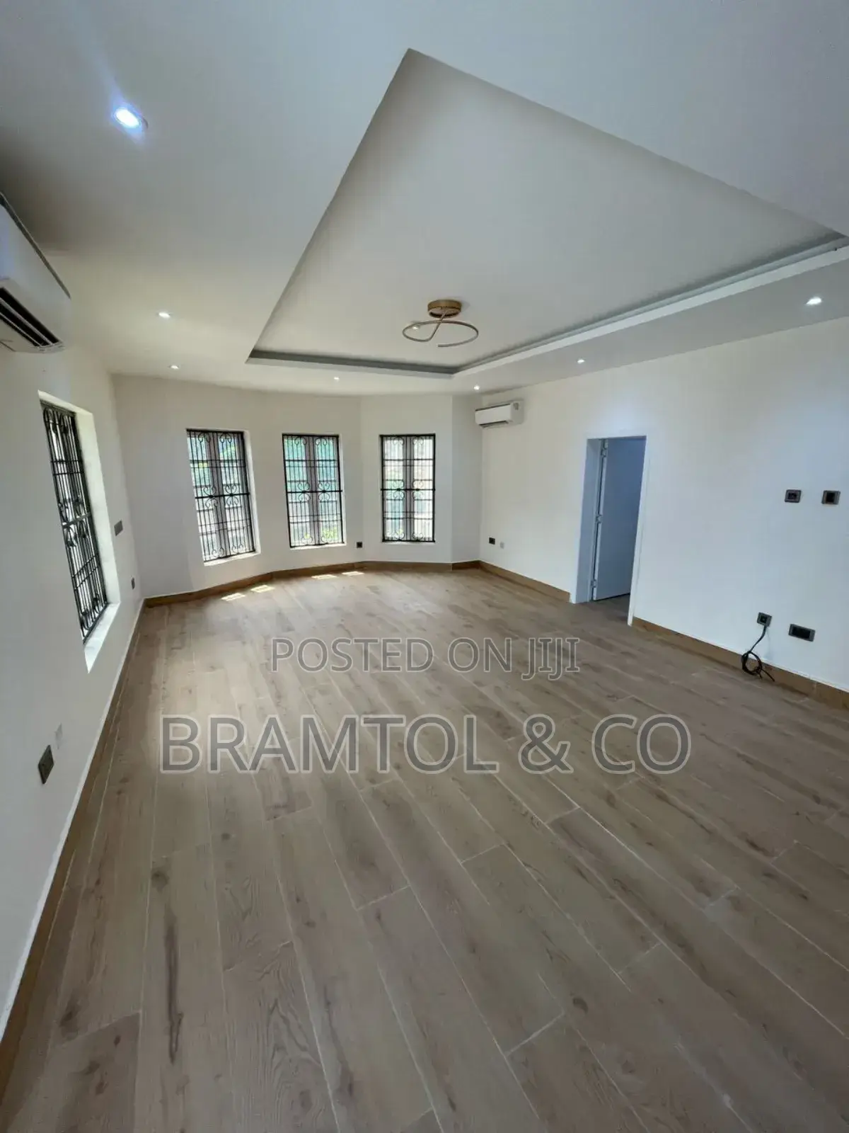7bdrm Villa in Maitama for rent