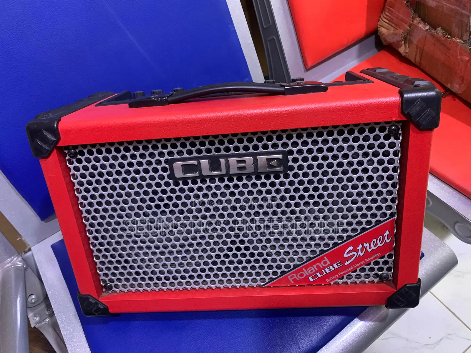 Original Roland Cube Street Guitar Combo/Amplifier