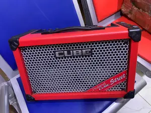 Original Roland Cube Street Guitar Combo/Amplifier