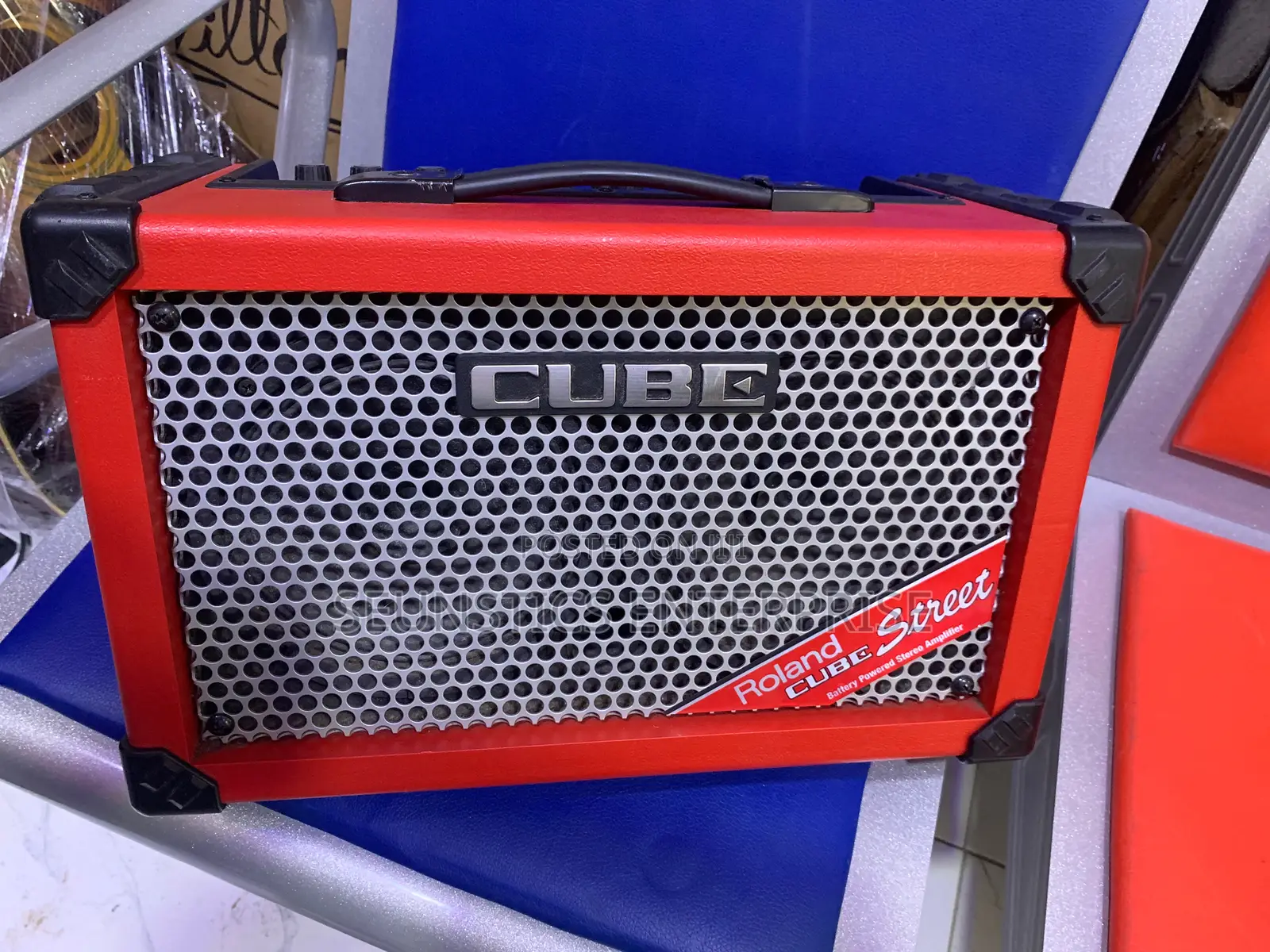 Original Roland Cube Street Guitar Combo/Amplifier