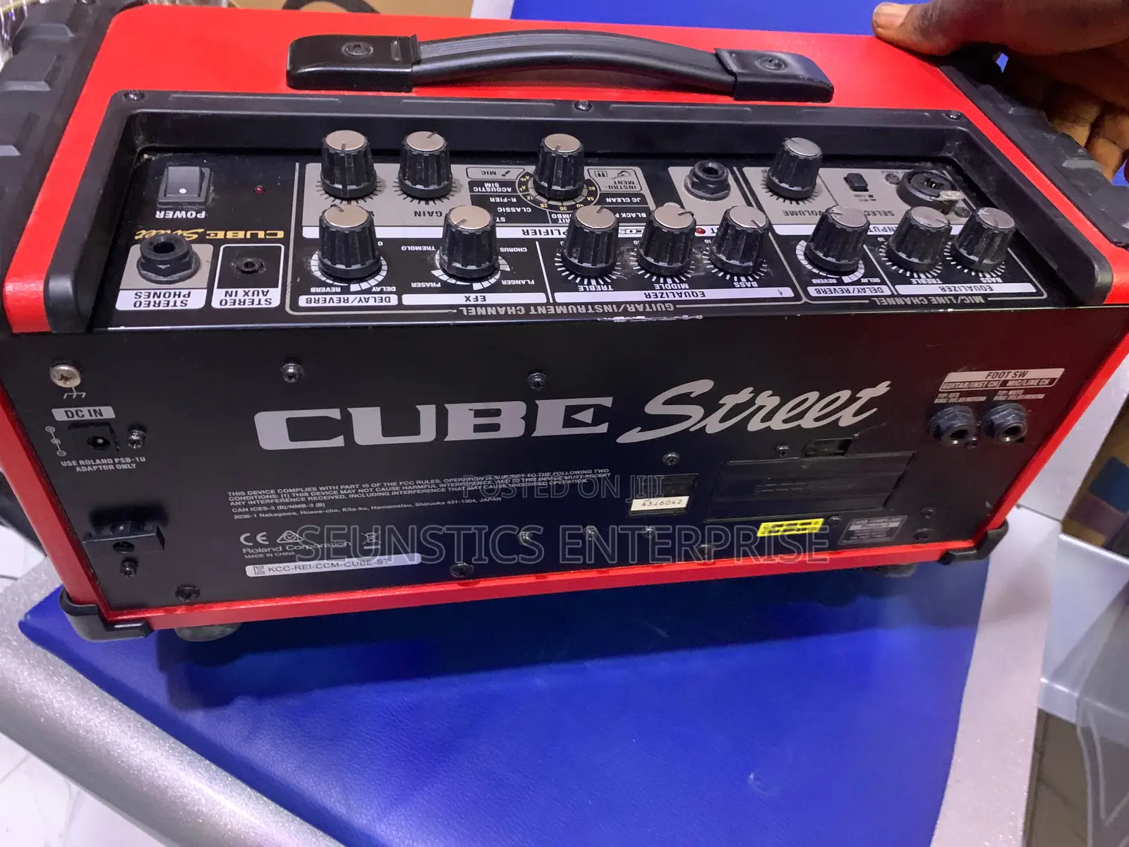 Original Roland Cube Street Guitar Combo/Amplifier