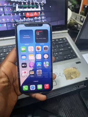 Apple iPhone 11 Pro 64 GB Gray