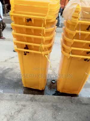 Garden Supplies Equipment Dustbin