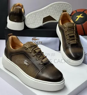 Lacoste Men's Smart Casual Sneakers