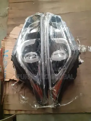 Santafe 2018 Model Headlamp