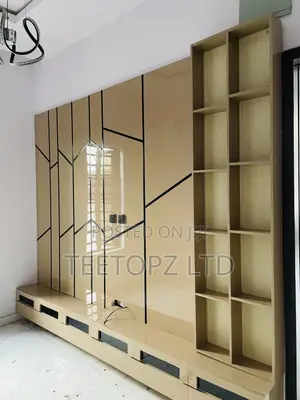 Luxury Tv Consolees