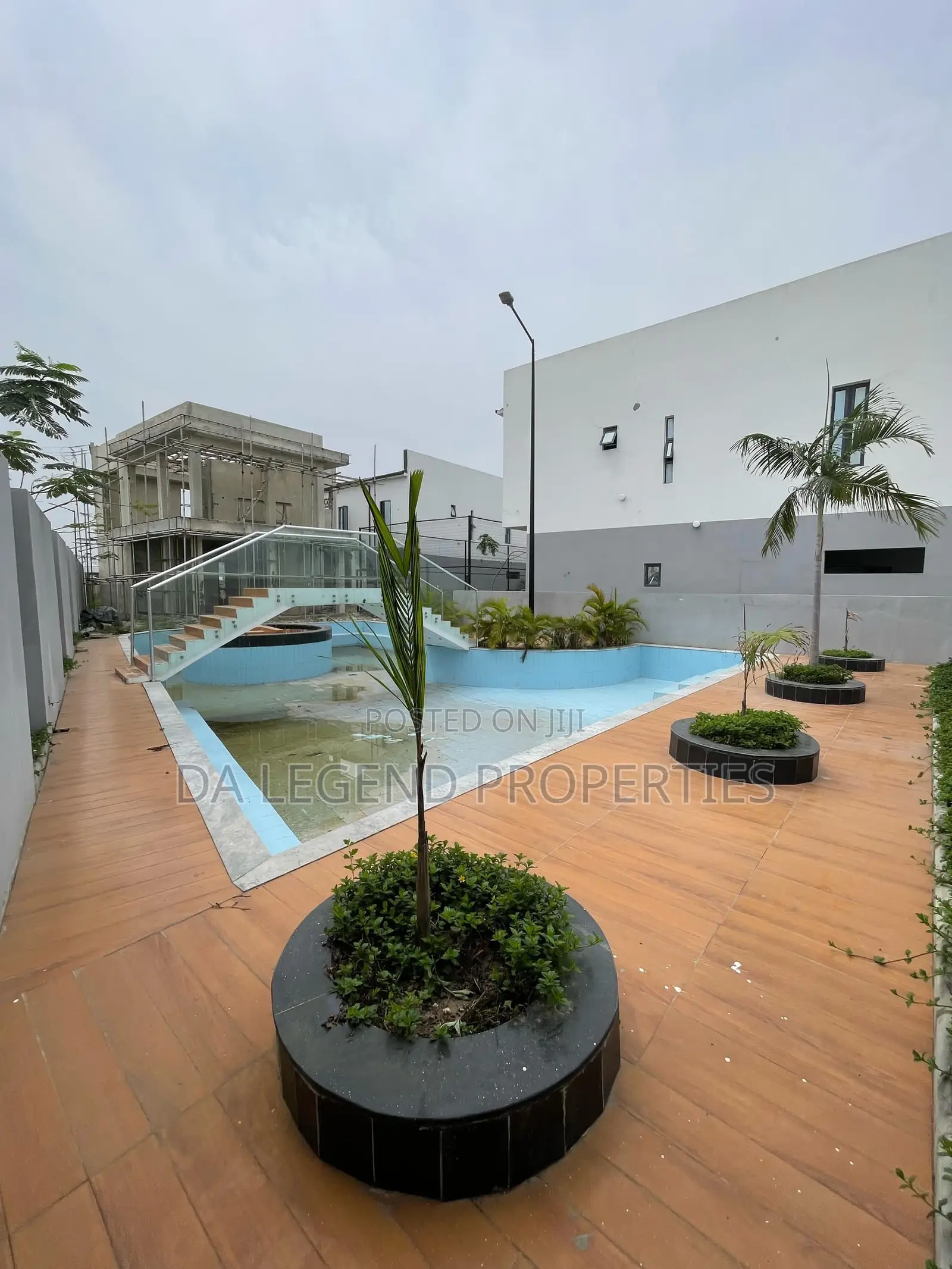 4bedroom Duplex For Sale With Bq