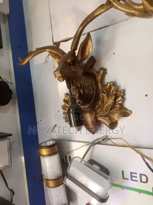 Deer Head Wall Lamp, Uses Bulb