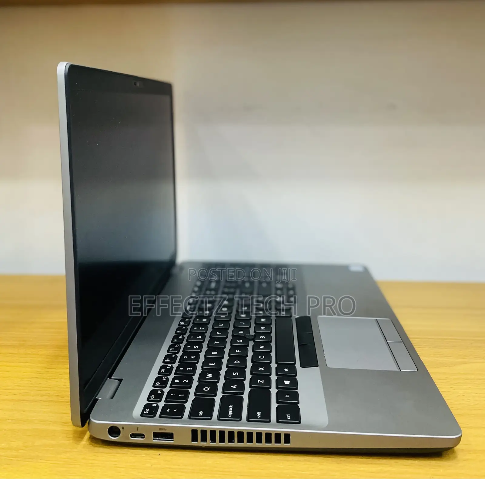 Laptop Dell Precision 3541 16GB Intel Core i5 SSD 256GB