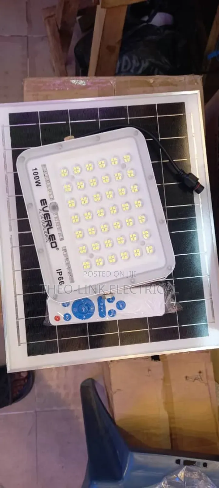 100watts Ever Leo Solar Light